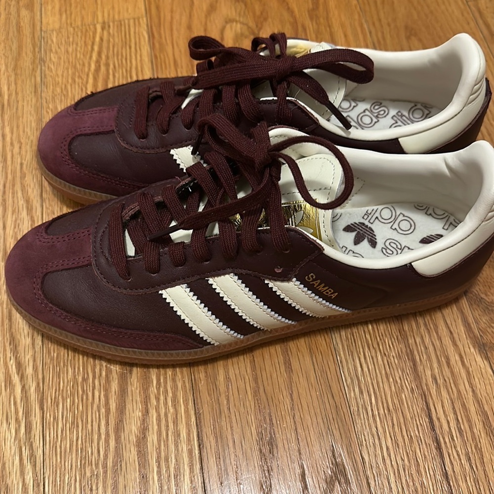 Adidas Sambas